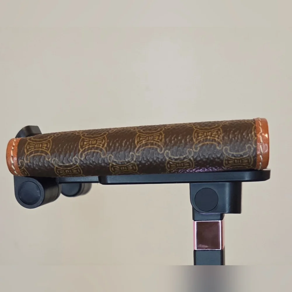 Celine Macadam Canvas Bi-Fold Wallet Brown Tan Vintage Entrupy COA - Picture 3 of 11